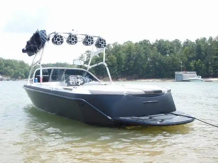 AVC Marine Electronics